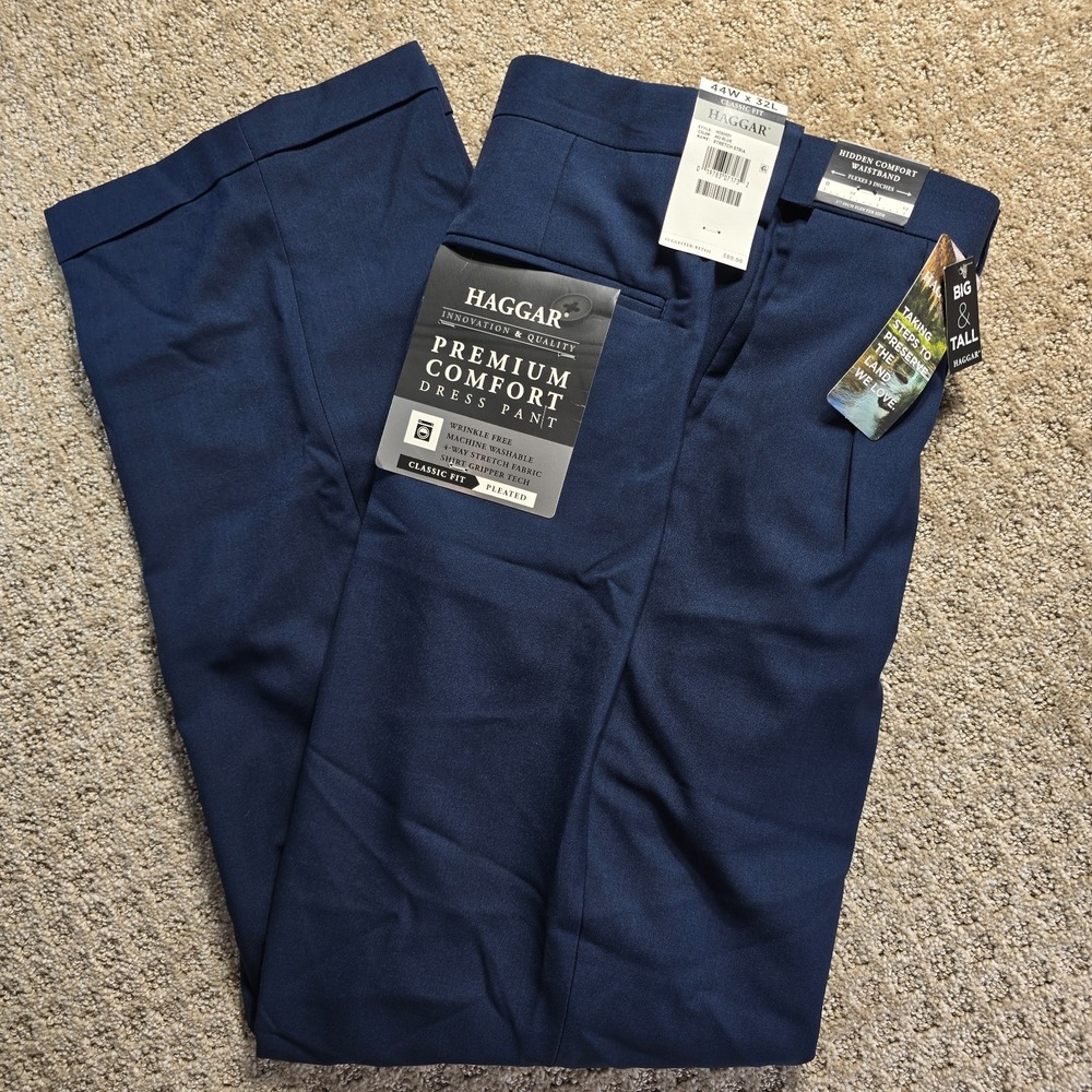Haggar Mens 44x32 Premium Comfort Dress Pants Navy Pleated Classic Fit NWT